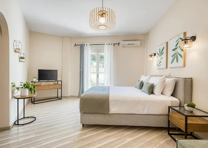 Aristo Apartment By Estia