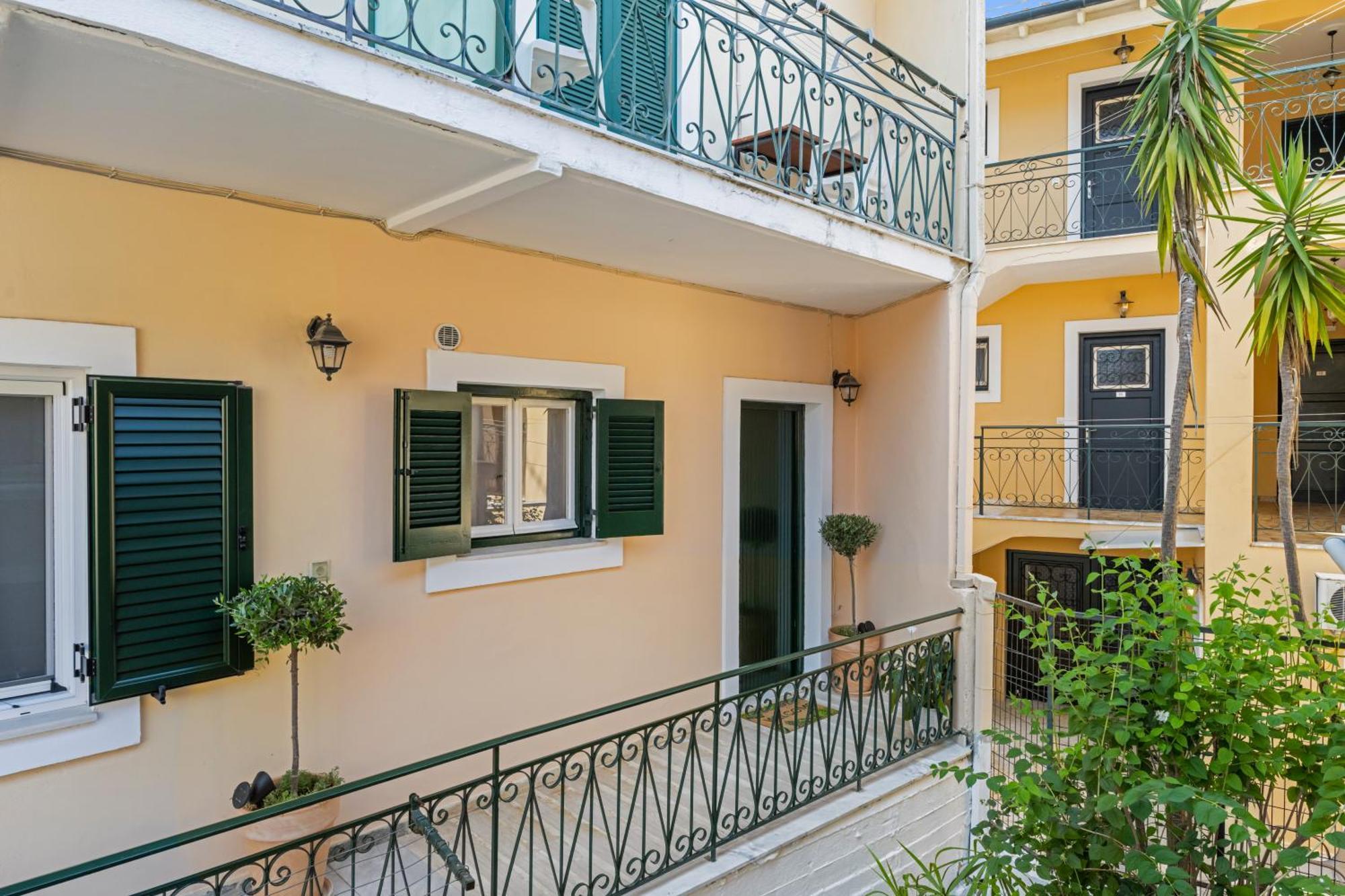 Aristo By Estia Benitses (Corfu)