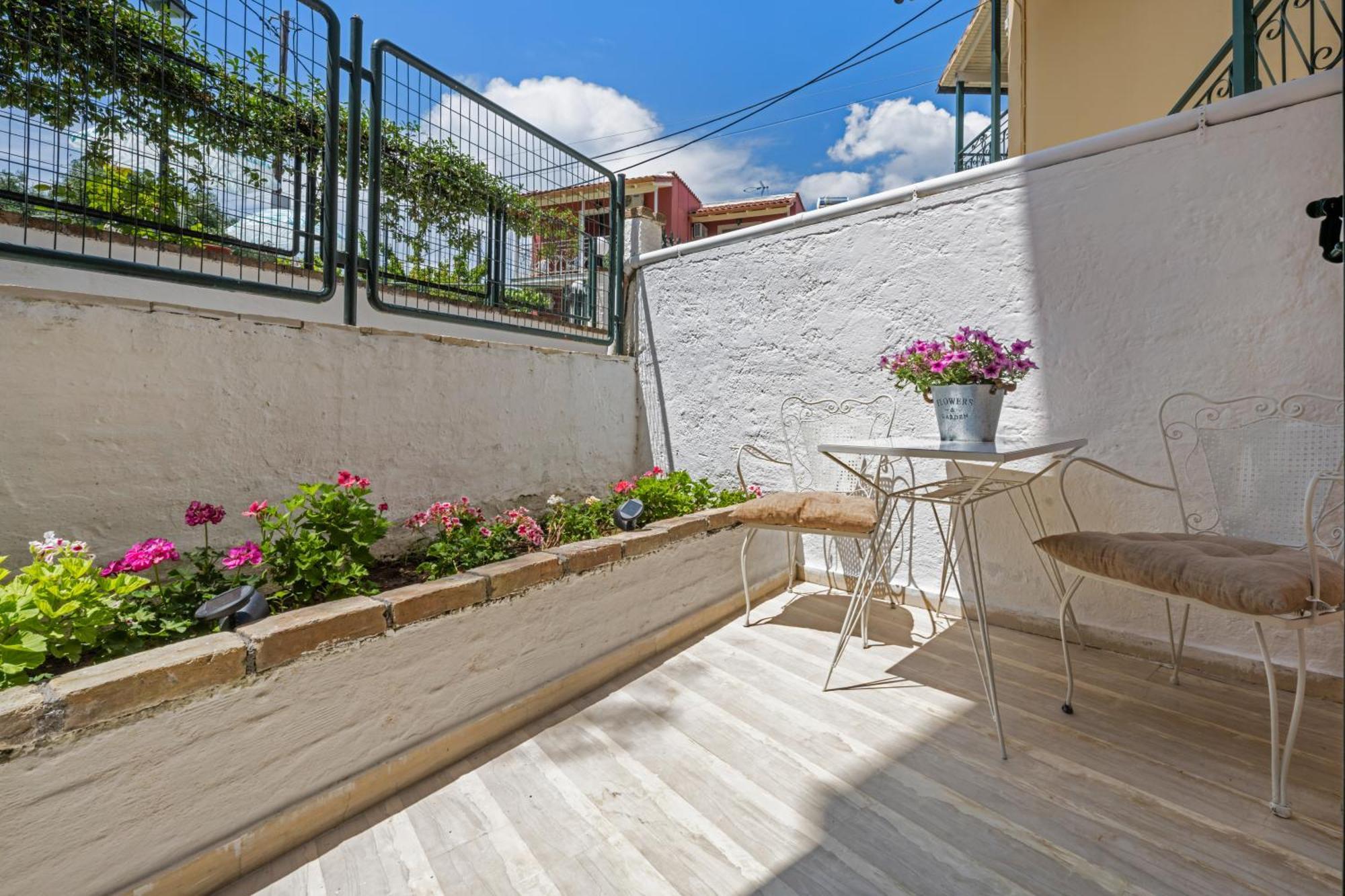 Aristo By Estia Benitses (Corfu)
